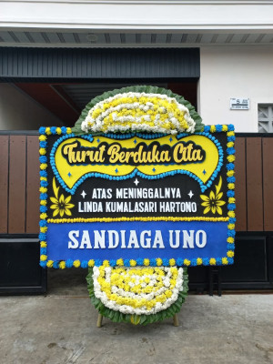 Papan Bunga Duka di Pedalangan